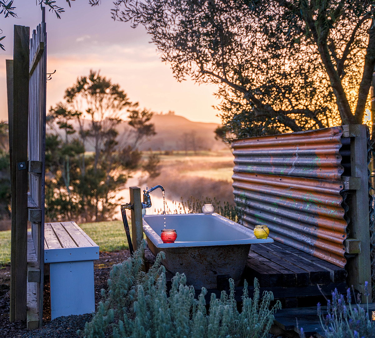 Photo inspiration: Visual Reference: Off Grid Northland Accommodation