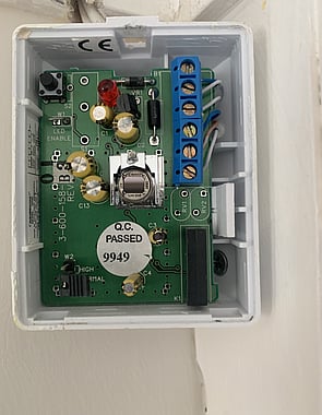 Passive infa-red detector