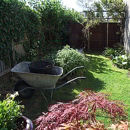 Area to be landscaped.