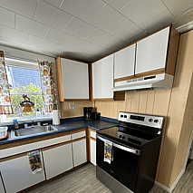 Pet-friendly hotel near Hampton Beach