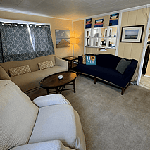 Pet-friendly hotel near Hampton Beach