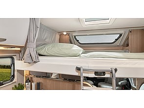 Large drop down front bed, with kids guards