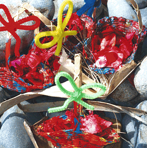 PAINT DIPPED BASKETS