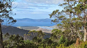 THREE THUMBS LOOKOUT WALK