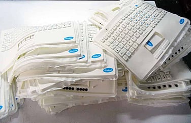 Silicone keyboard sleeves for medical keyboards
