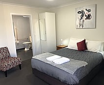 Access Studio - Wheelchair Accessible - Learn more