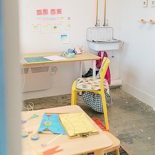 The 'Corner' studios; cosy, bright and the most budget-friendly category. A few benefit from a sunset view. Size ranges from 80 - 100 sqft.