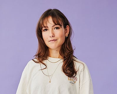 Knowledge, Power and the Female Internet with Emma Bates on the Bountifull Podcast