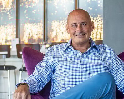 From Wall Street to Internet Celebrity: Scott Eddy on Travel, Influence, and Happiness