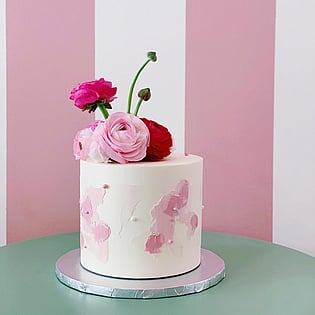 Pastry chef Tea Mamut 