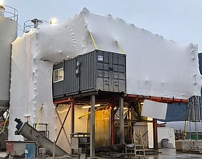 Dual-Purpose Containment: Heat Retention + Dust Control