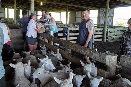 The crew hard at work docking at Aramaire