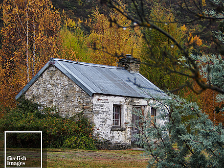 Arrow Junction Pioneers Cottage 16"x20"