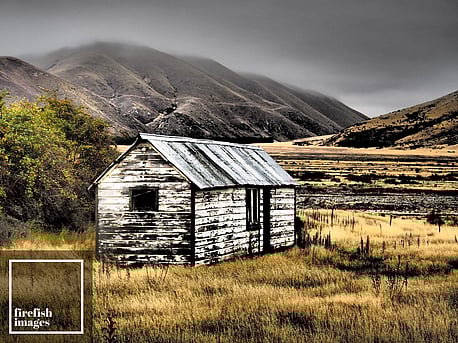 Ahuriri Valley Musterers Hut 16"x20"