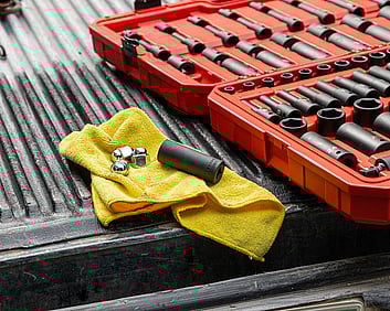 Hamilton fleet vehicle servicing and business car maintenance