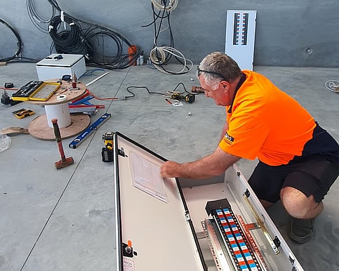 industrial switchboard electrician