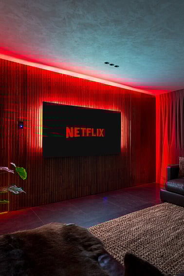 LED lighting for movie room lighting