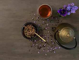 The Tea Curator - RECURRING SUBSCRIPTION SHOPIFY WEBSITE DESIGN