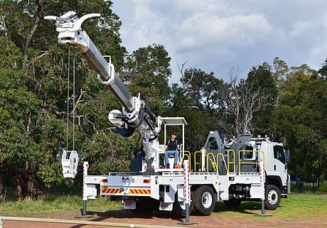 10t Crane / Auger Borer - TRT