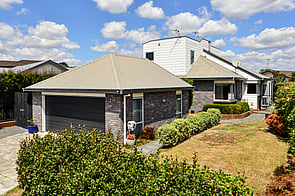 SOLD - 30A Harrowfield Dr, Harrowfield$930,000