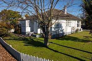 SOLD - 61 Kenney Cres, Fairfield$572,500