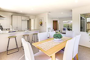 SOLD - 18B Abergeldie Way, Cambridge$760,000