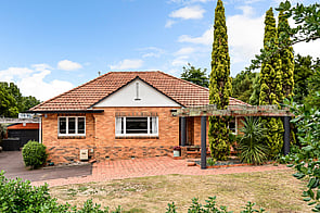 SOLD - 16 Mansel Ave, Hillcrest$1,600,000