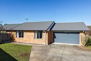 SOLD - 40 Aldona Place, Fairview Downs$612,000