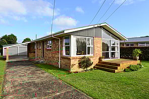 SOLD - 41 Silverdale Rd, Silverdale$779,000