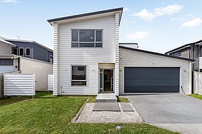 SOLD - 66 Featherstone Dr, Flagstaff$949,500