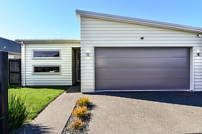SOLD - 4 Wyrall Way, Greenhill$905,000