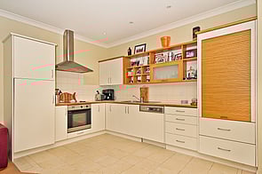 SOLD - 2F/11 London St, Central$330,000