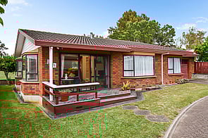 SOLD - 32b Morrinsville Rd, Hillcrest$725,000