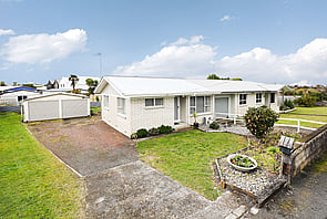 SOLD - 106 Dinsdale Rd, Dinsdale$425,000