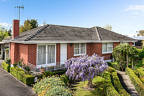 SOLD - 738 River Rd, Chartwell$673,000