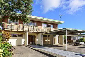 SOLD - 12 Mcmeekan Ave, Chedworth$695,000