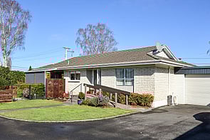 SOLD - 39 Braid Rd, St Andrews$657,000