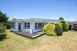 SOLD - 2 Mears Rd, St Andrews$760,000