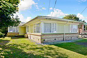 SOLD - 7 Liston Cres, Hillcrest$527,000