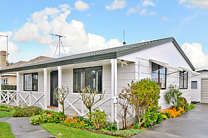 SOLD - 1a Heath St, St Andrews$431,000