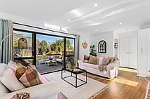 SOLD, July 2022 - 36 Toni's Terrace, Queenstown