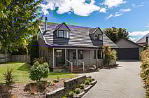 SOLD, June 2022 - 9 Larch Court, Queenstown