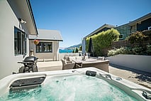 SOLD, June 2018 - 32B Lake Avenue