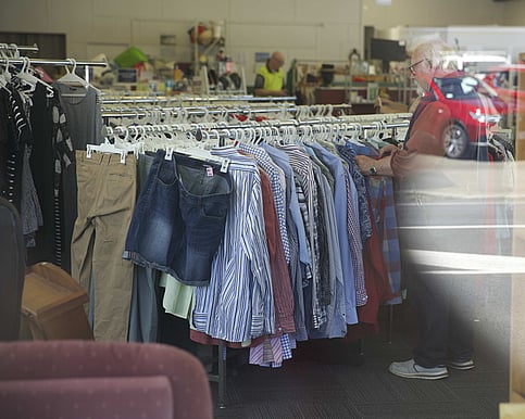 Sorting waste to change behaviour