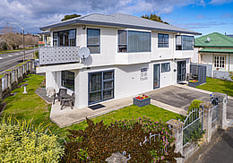 Boutique Suites | Smith House Whanganui