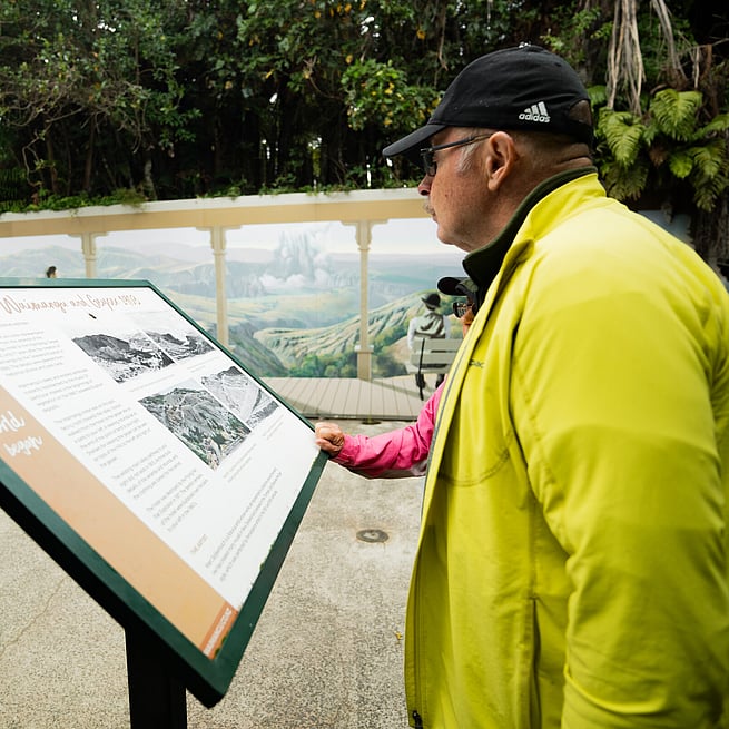 Guide Walk Waimangu Valley Fact Station 