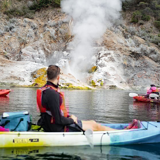 Geyser viewed by kayak, incredibly unique experience in Rotorua New Zealand