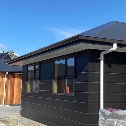 continuous spouting by Fine Line