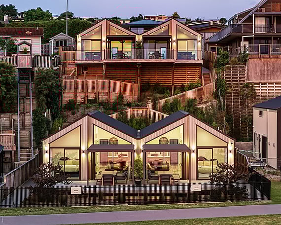 Lakeside accommodation in lake taupo, new zealand
