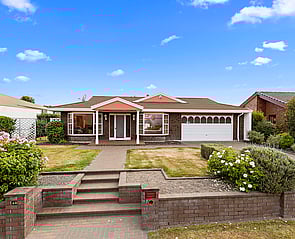 42 Ellerslie Avenue - FEBRUARY 2020